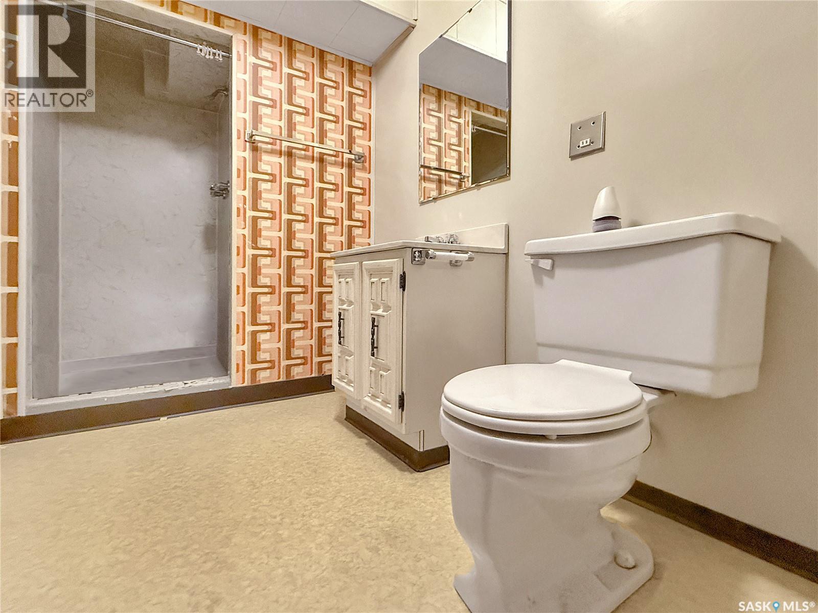 290 Burke Crescent, Swift Current, Saskatchewan  S9H 4H6 - Photo 21 - SK032965