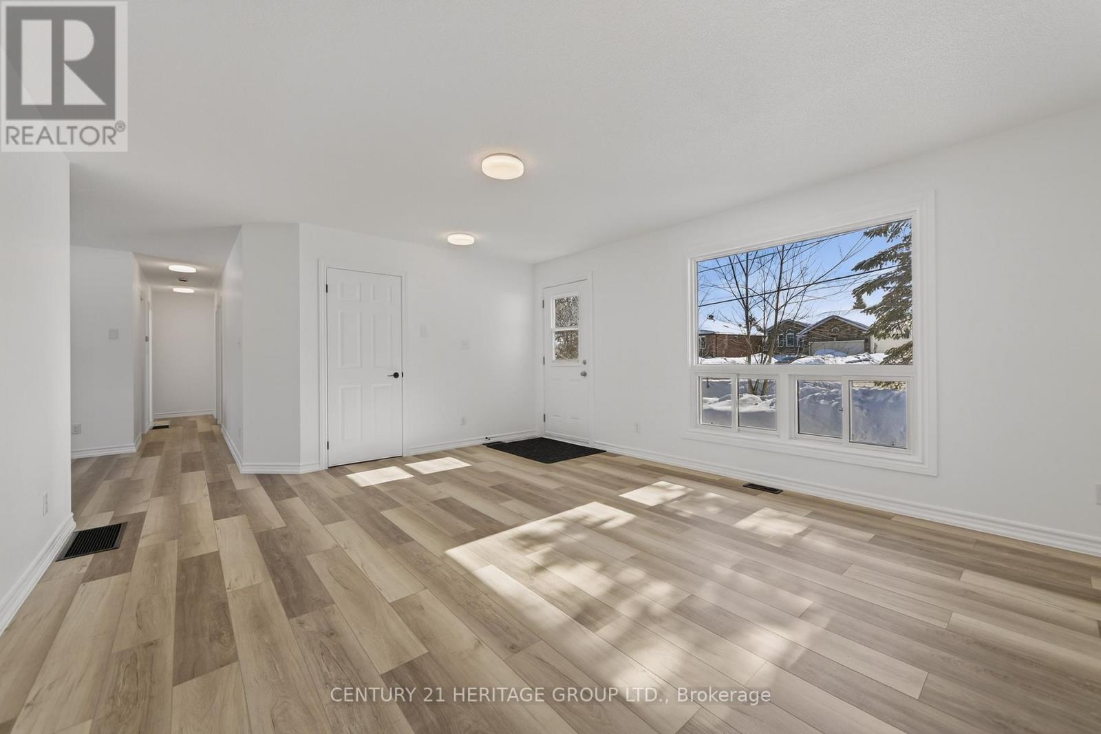 854 9th Line, Innisfil, Ontario  L9S 3Y8 - Photo 14 - N13014242