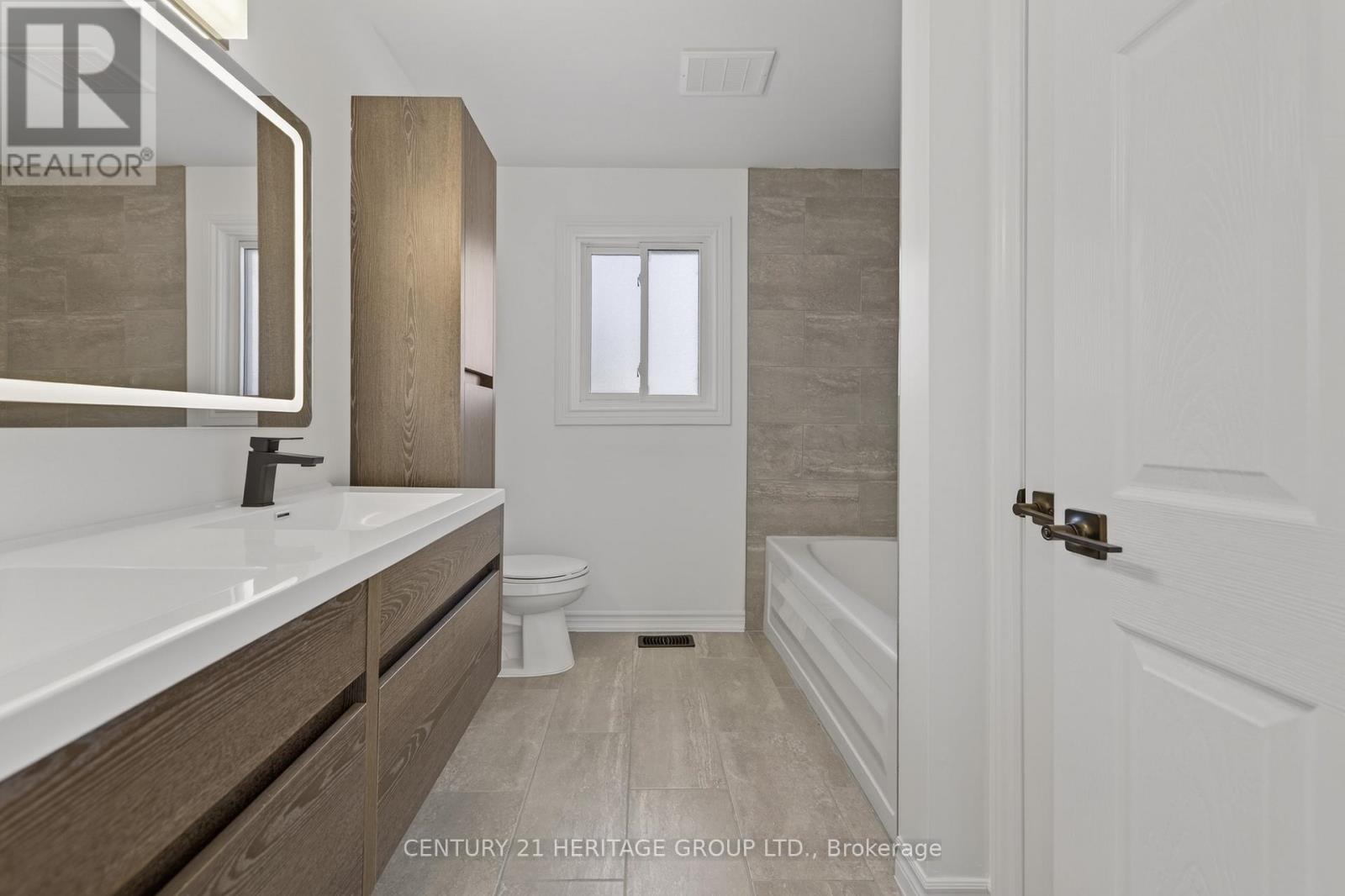 854 9th Line, Innisfil, Ontario  L9S 3Y8 - Photo 34 - N13014242