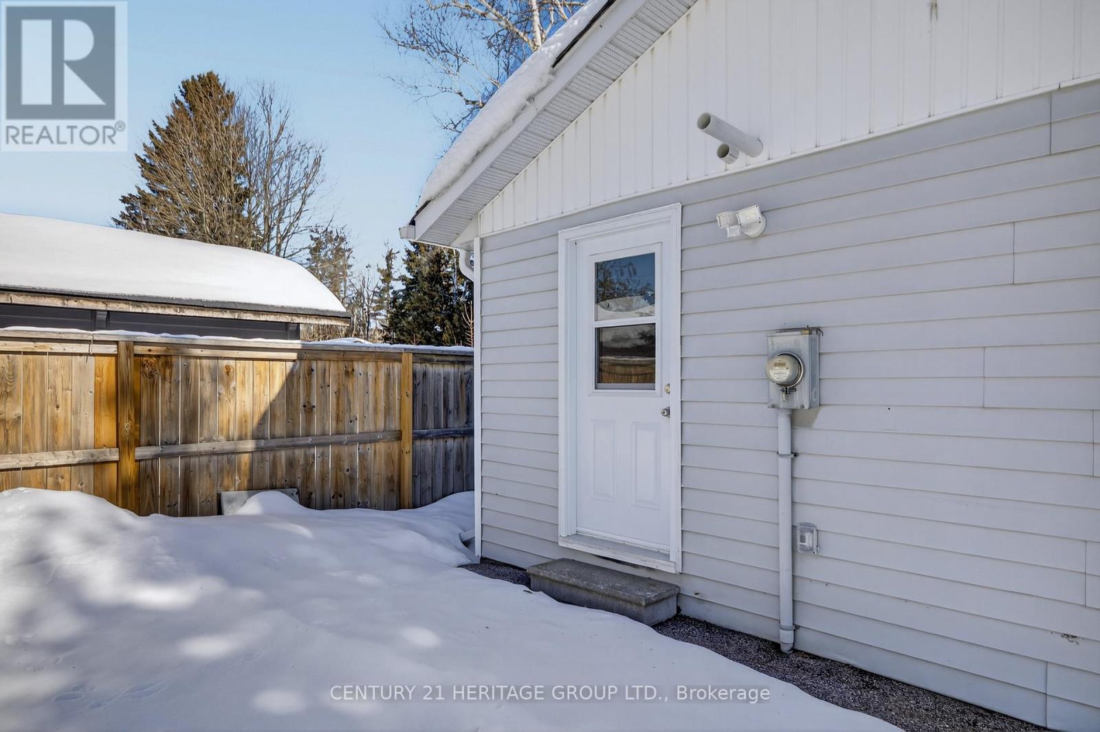 854 9th Line, Innisfil, Ontario  L9S 3Y8 - Photo 5 - N13014242