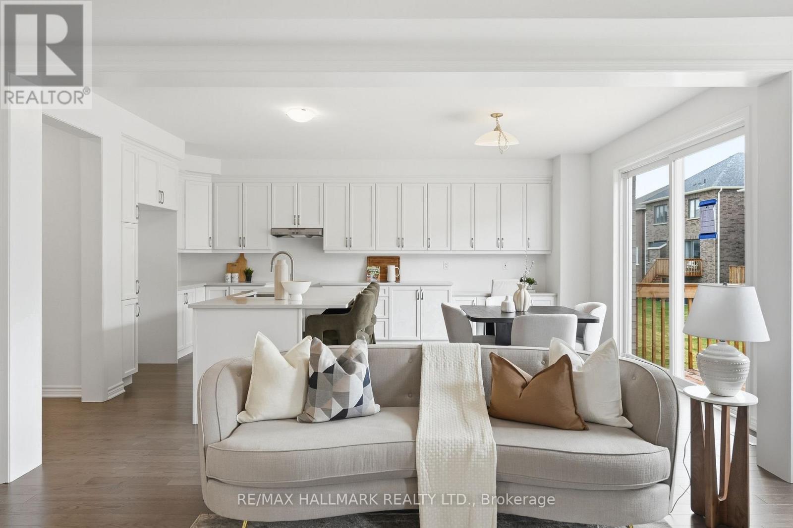 3071 Ireton Street, Innisfil, Ontario  L9S 0R9 - Photo 10 - N13014310