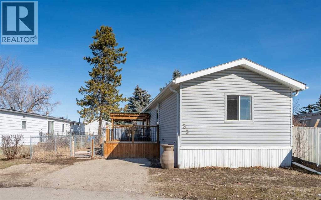 53, 649 Main Street N, Airdrie, Alberta  T4B 2A1 - Photo 2 - A2297347