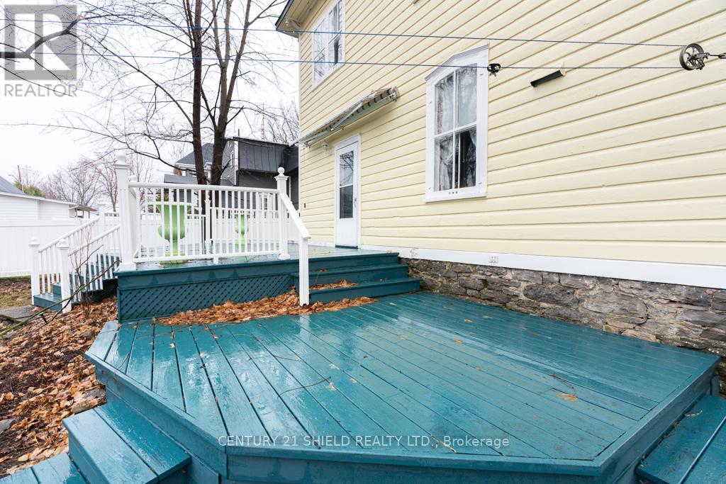 48 St George Street E, North Glengarry, Ontario  K0C 1A0 - Photo 7 - X13014324