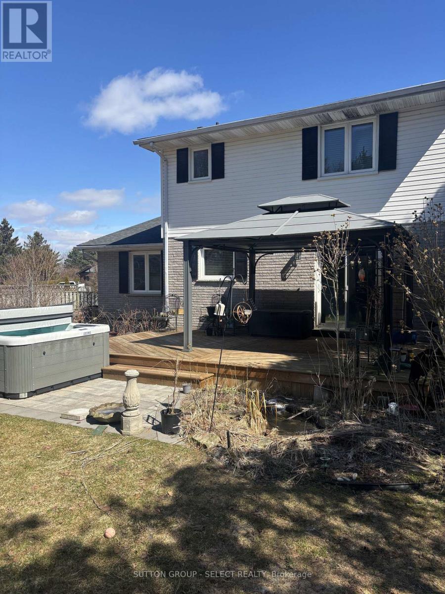 97 Tiner Avenue, Thames Centre, Ontario  N0L 1G2 - Photo 37 - X12946454