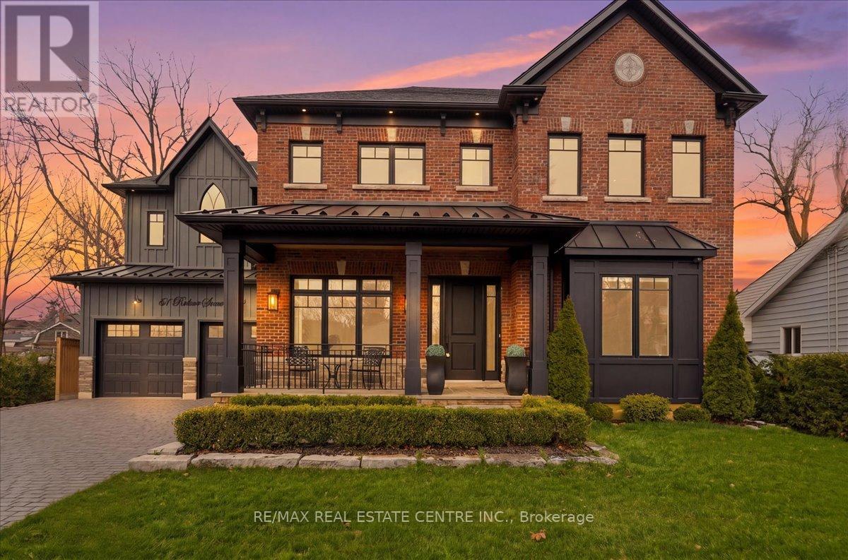 67 ROBERT STREET, Milton, Ontario