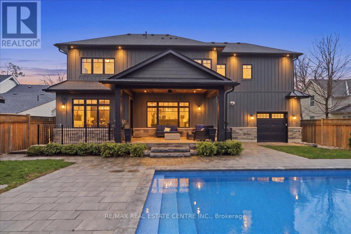 67 Robert Street, Milton, Ontario  L9T 1G7 - Photo 2 - W13014250