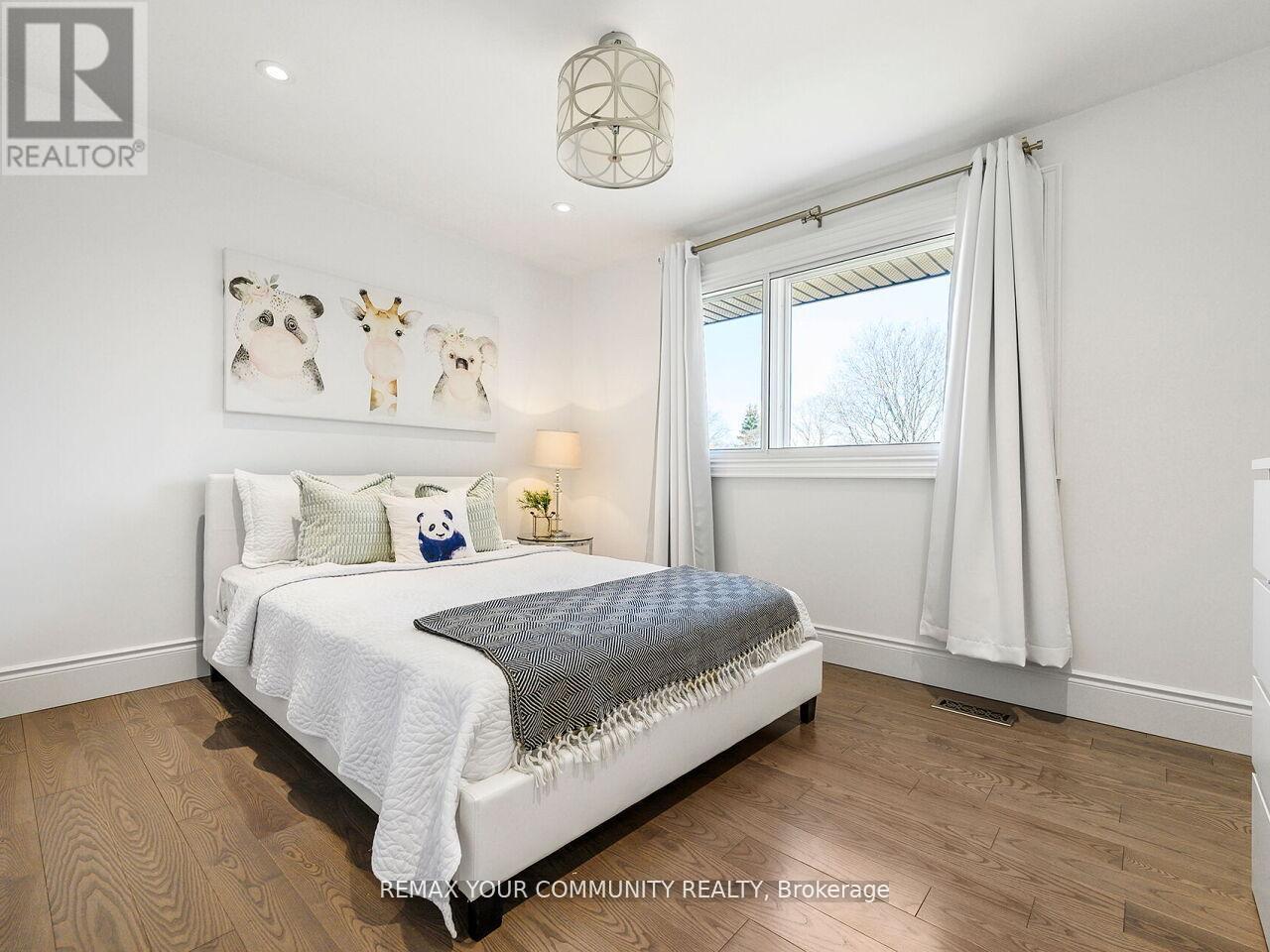 239 Wincott Drive, Toronto, Ontario  M9R 2R6 - Photo 20 - W13014290