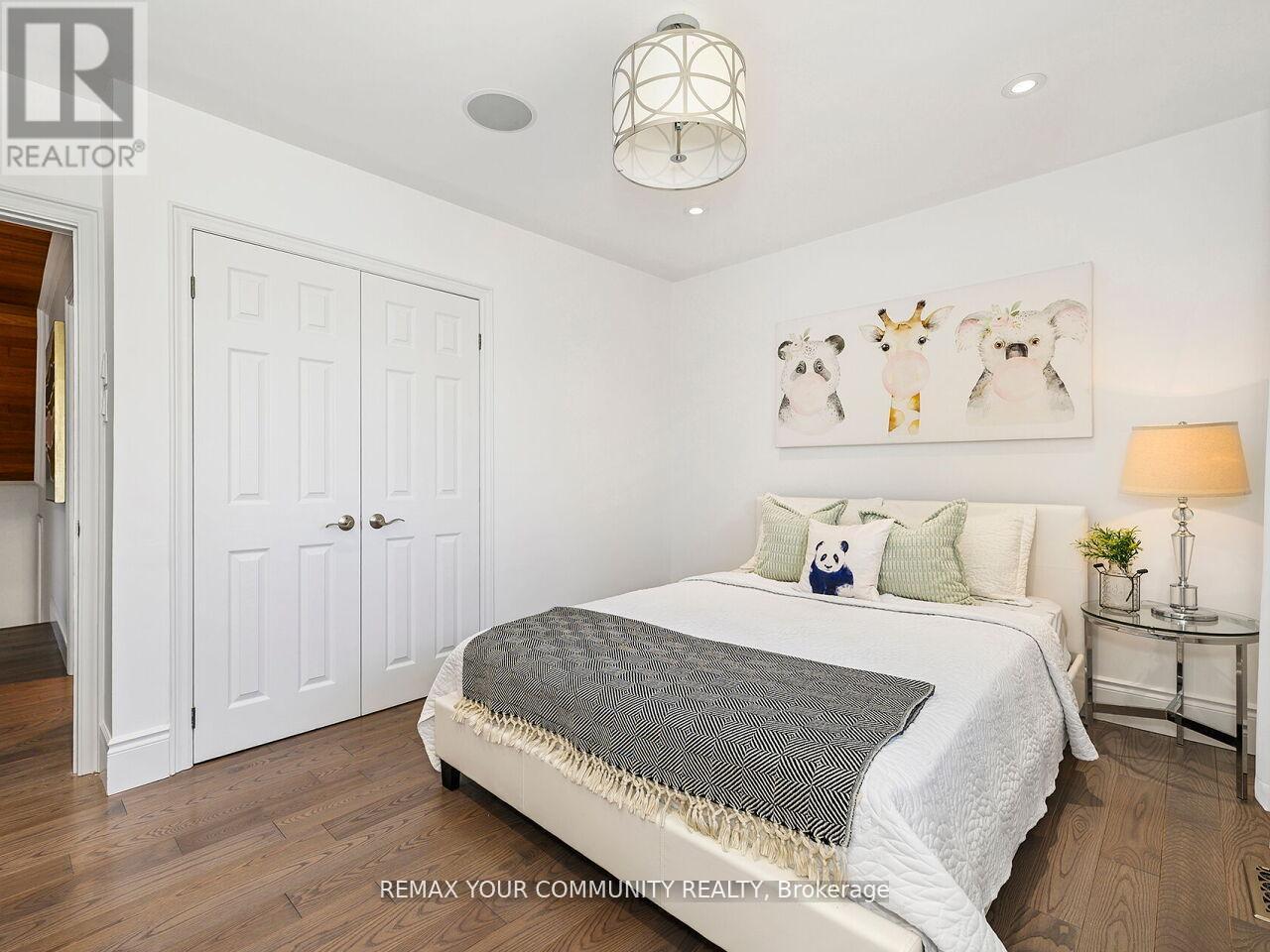 239 Wincott Drive, Toronto, Ontario  M9R 2R6 - Photo 21 - W13014290