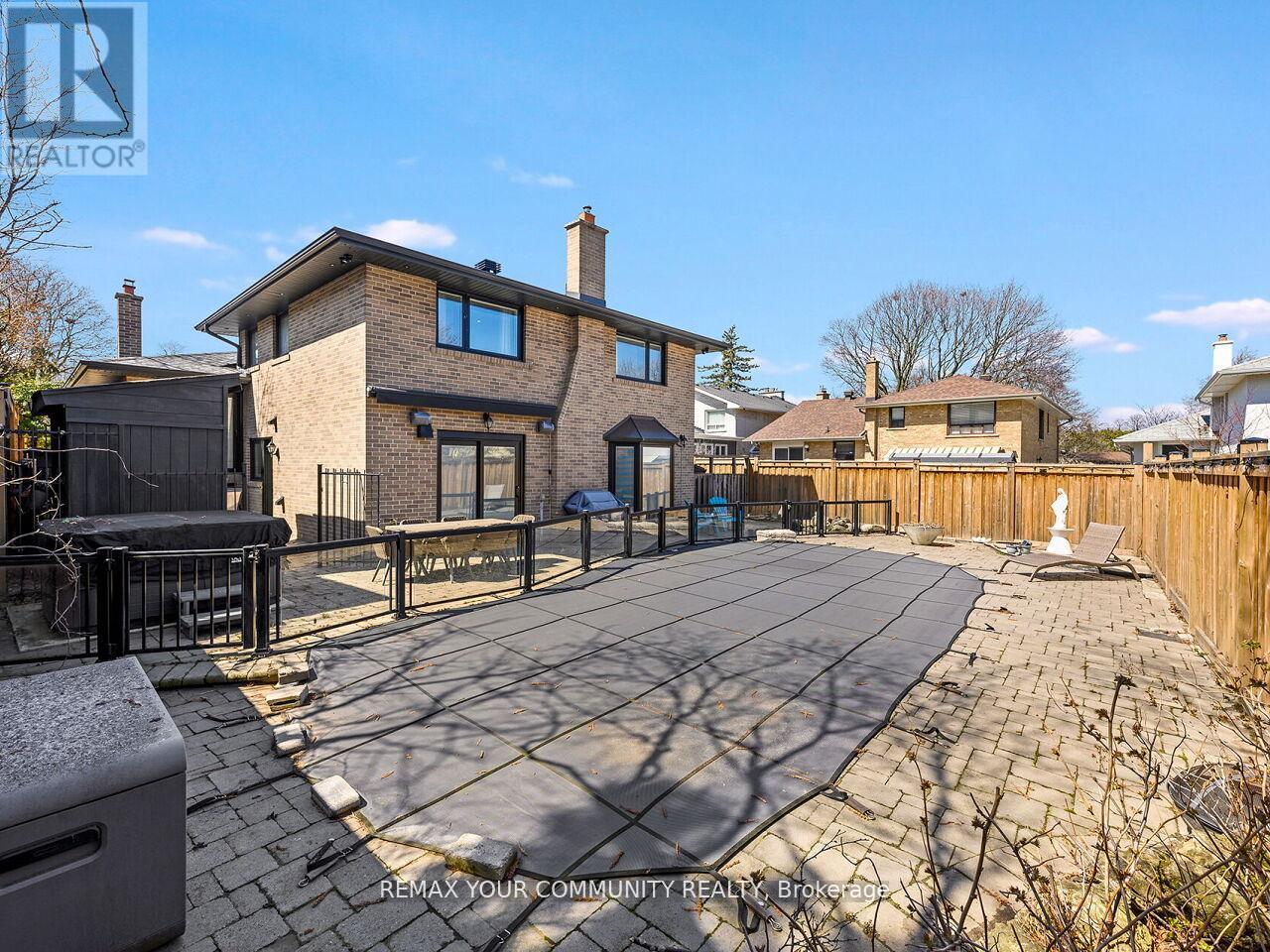 239 Wincott Drive, Toronto, Ontario  M9R 2R6 - Photo 39 - W13014290