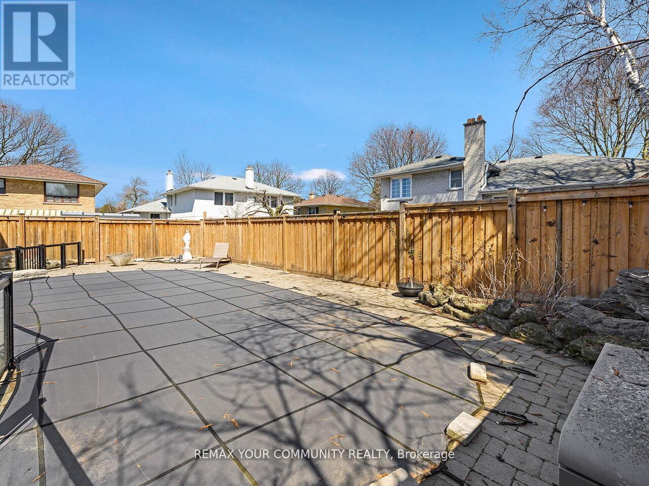 239 Wincott Drive, Toronto, Ontario  M9R 2R6 - Photo 40 - W13014290