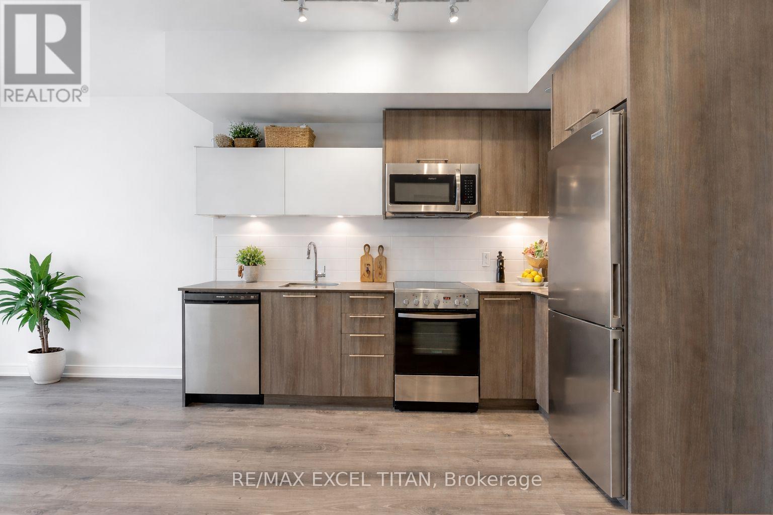 205 - 25 Neighbourhood Lane, Toronto, Ontario  M8Y 0C4 - Photo 6 - W13014298