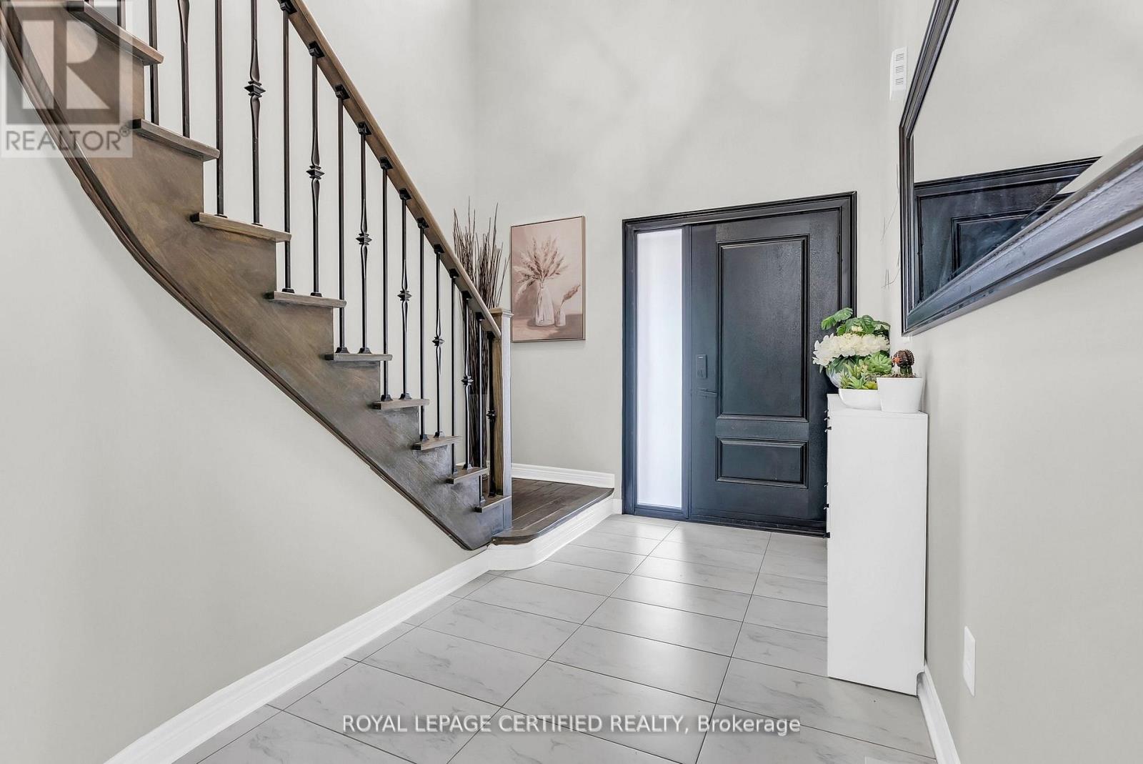 461 Downes Jackson Heights, Milton, Ontario  L9T 8V7 - Photo 5 - W13014334