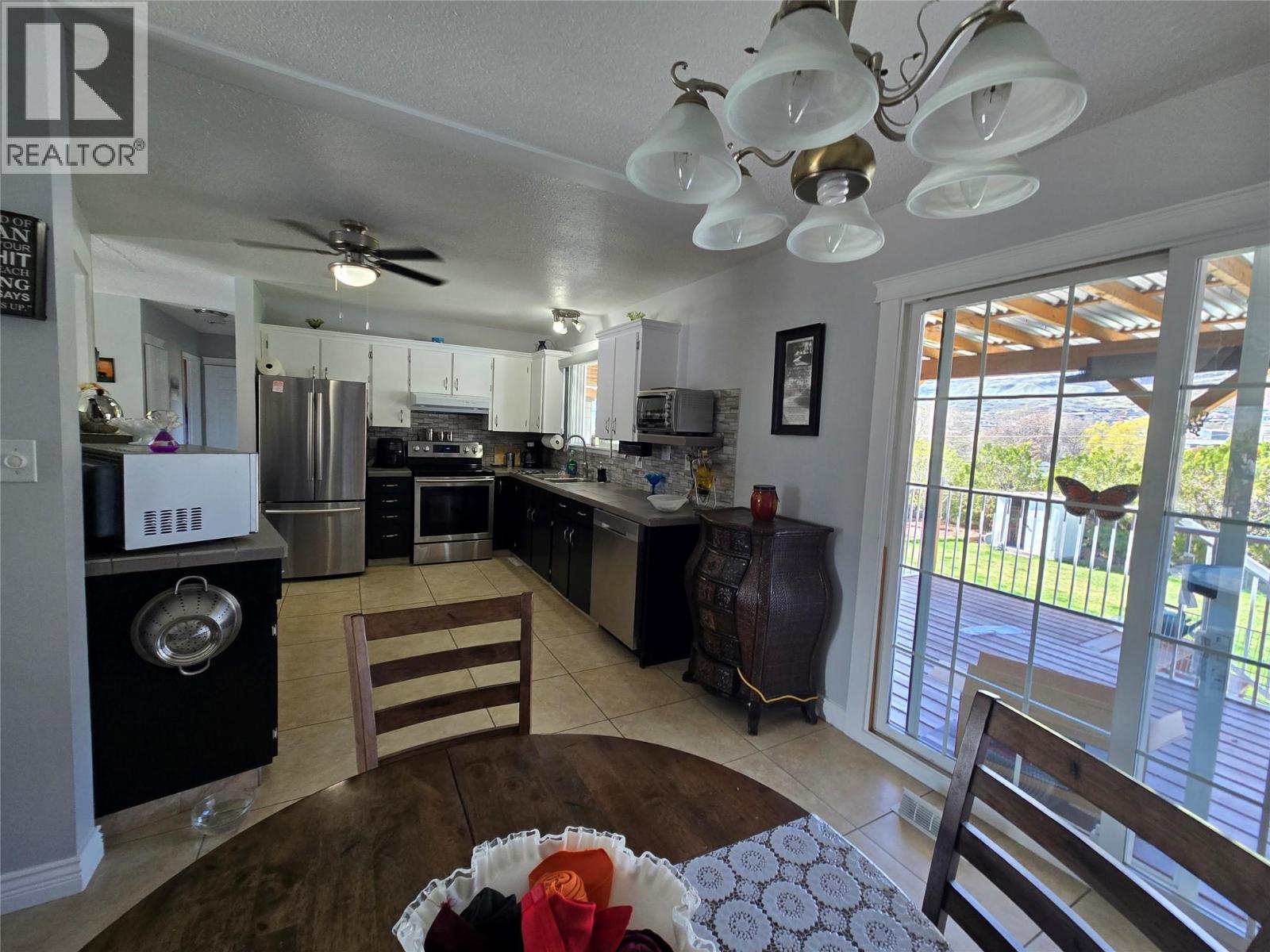 9 Dogwood Place, Osoyoos, British Columbia  V0H 1V1 - Photo 8 - 10380177