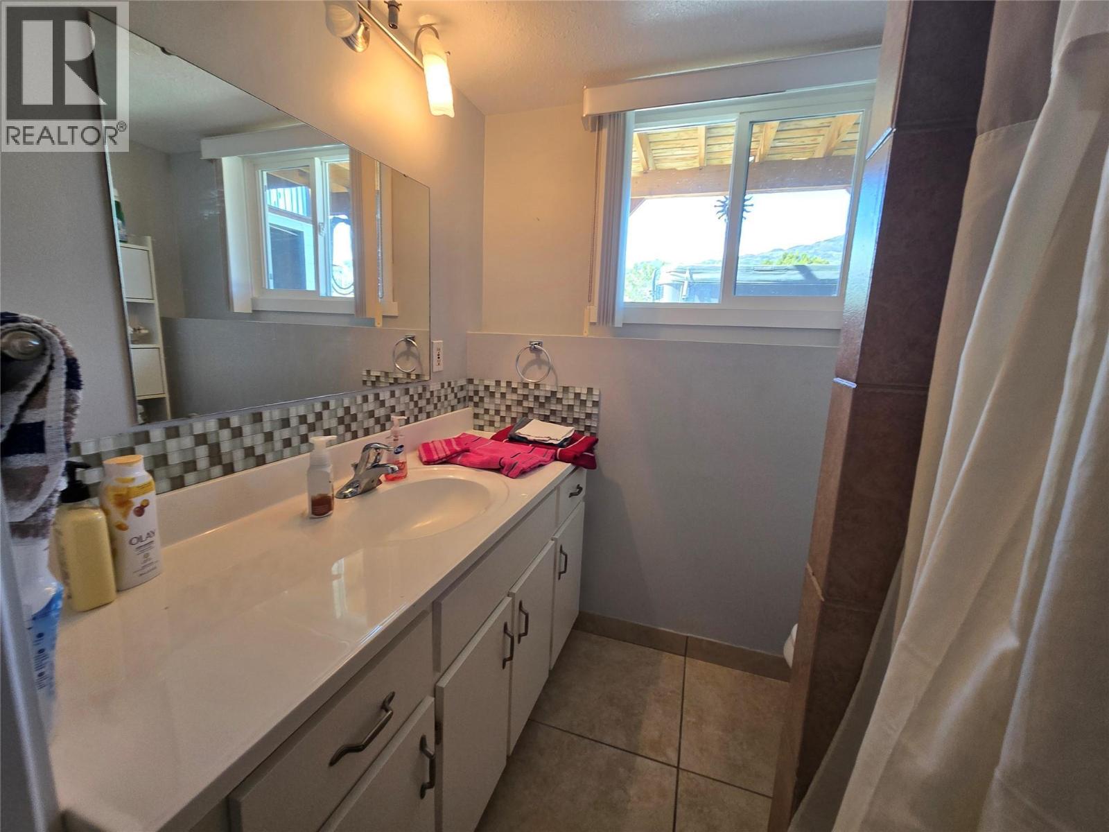 9 Dogwood Place, Osoyoos, British Columbia  V0H 1V1 - Photo 16 - 10380177