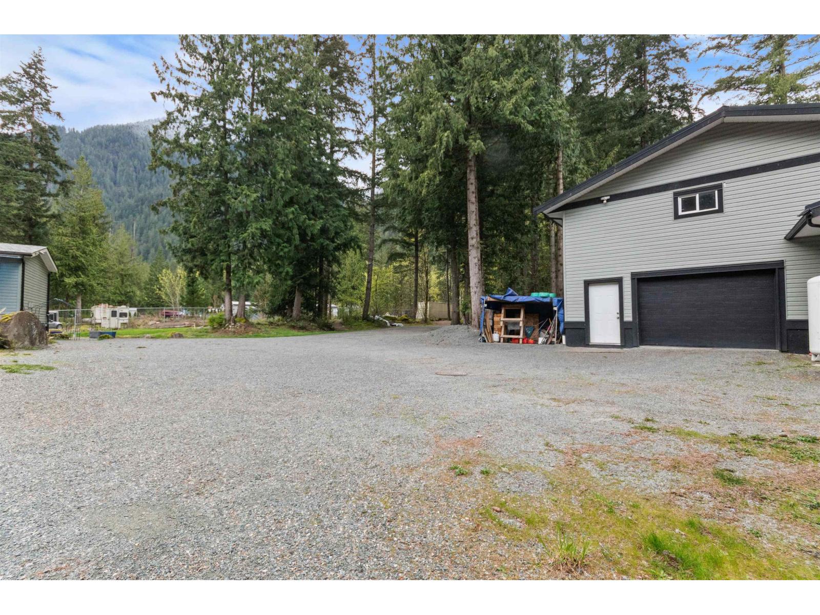 19512 Silver Skagit Road, Hope, Hope, British Columbia  V0X 1L2 - Photo 32 - R3112654