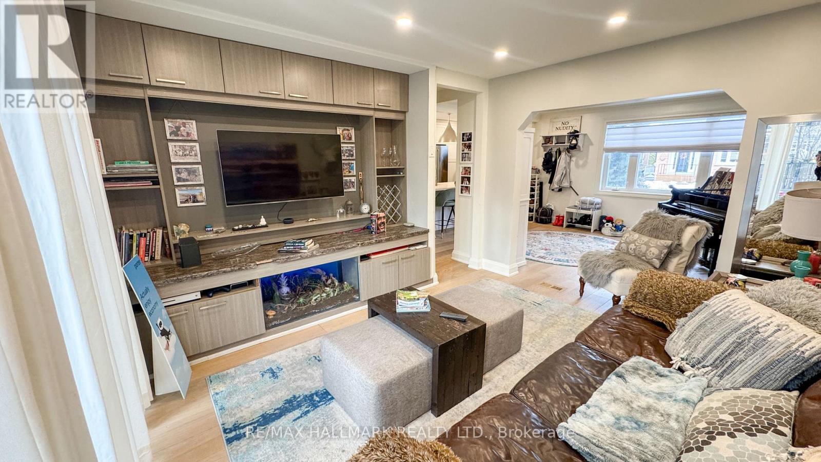 203 Elmhurst Avenue, Toronto, Ontario  M2N 1S2 - Photo 5 - C12847938