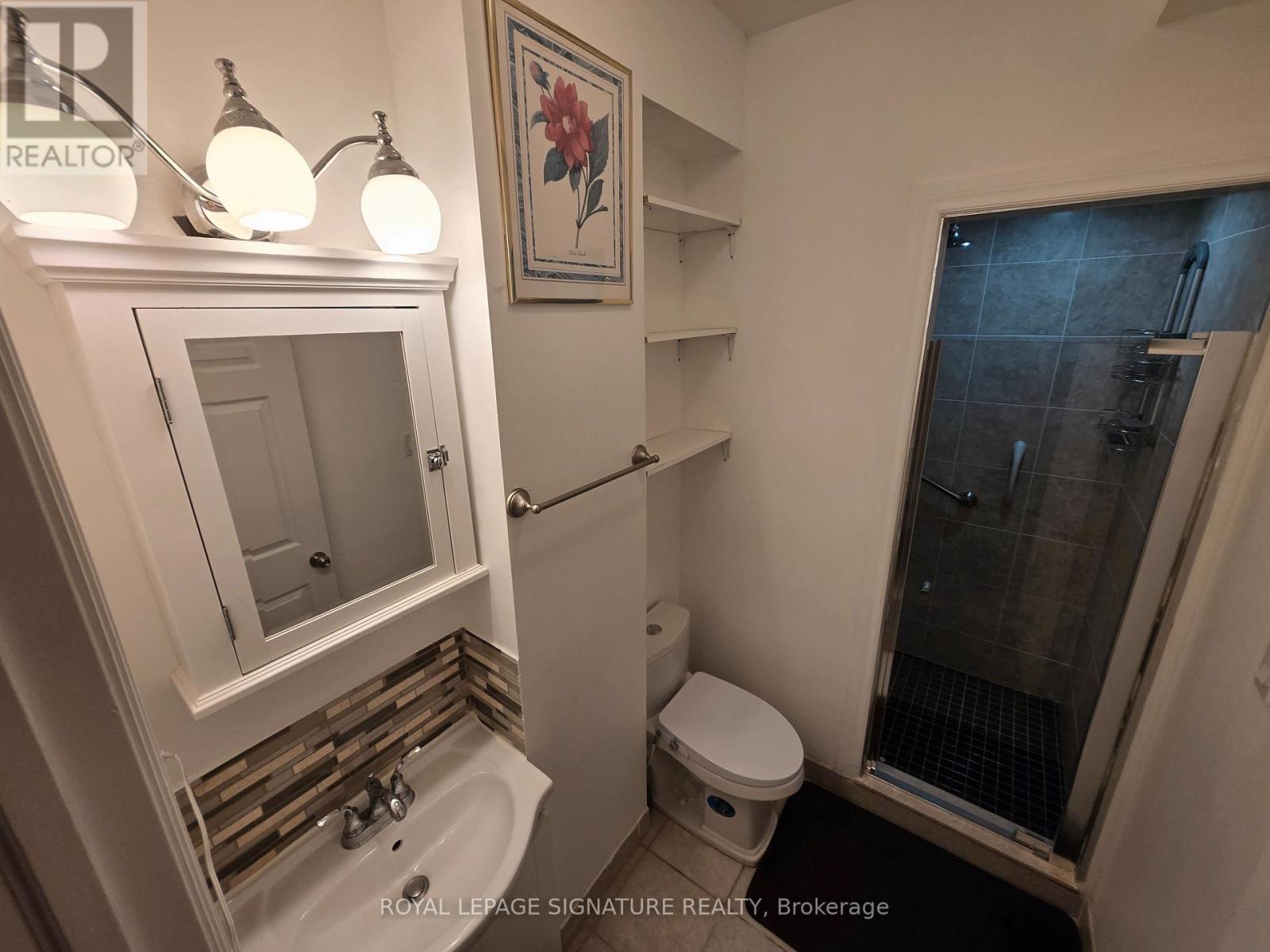 601 Conacher Drive, Toronto, Ontario  M2M 3M9 - Photo 10 - C12967214