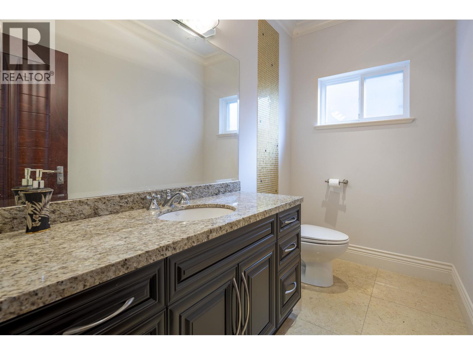 7353 Union Street, Burnaby, British Columbia V5A 1J1 - Photo 7 - R3095229