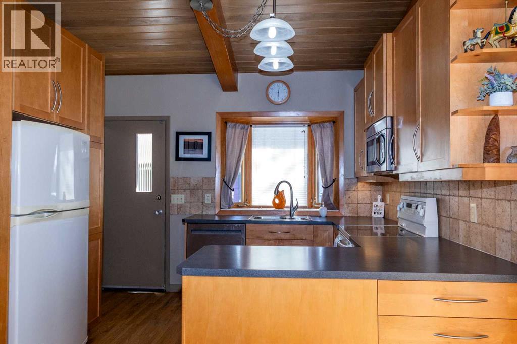 80 Westover Drive Sw, Calgary, Alberta  T3C 2S6 - Photo 8 - A2288228