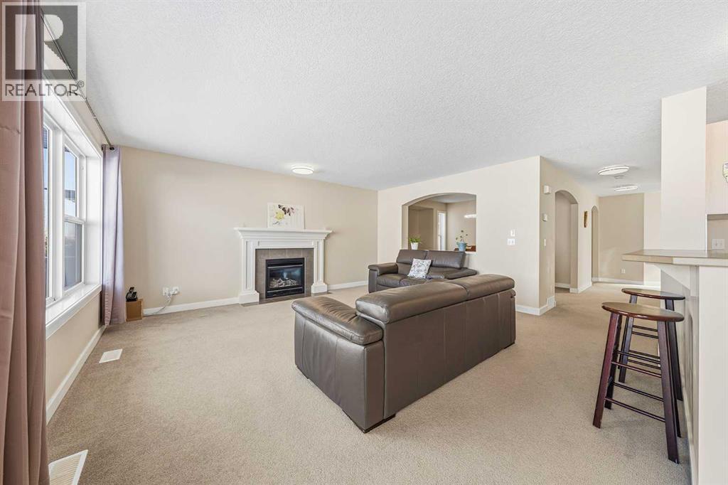 91 Bridlecrest Street Sw, Calgary, Alberta  T2Y 4Y8 - Photo 7 - A2292832