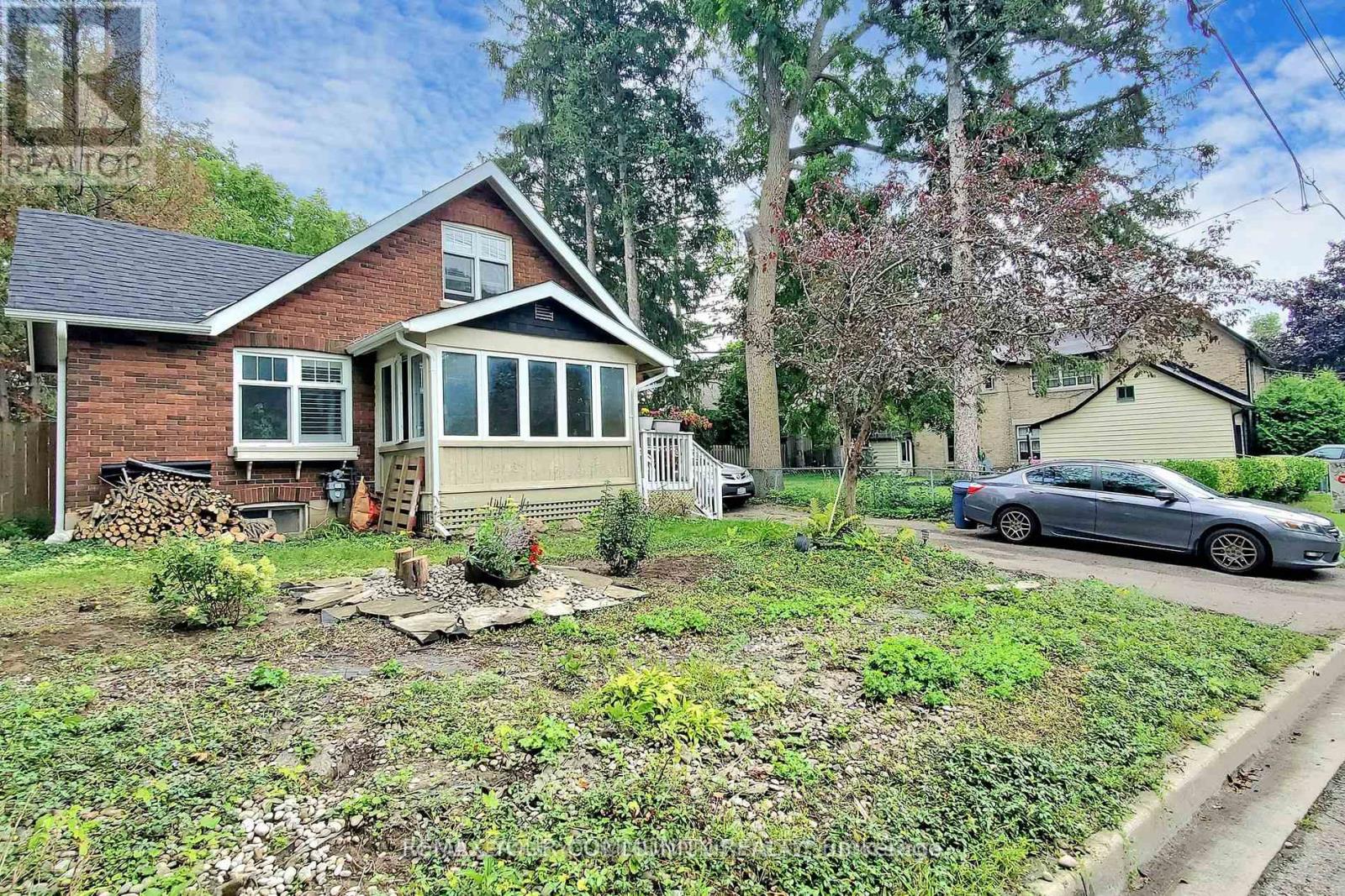 107 Temperance Street, Aurora, Ontario  L4G 2R1 - Photo 2 - N13014220