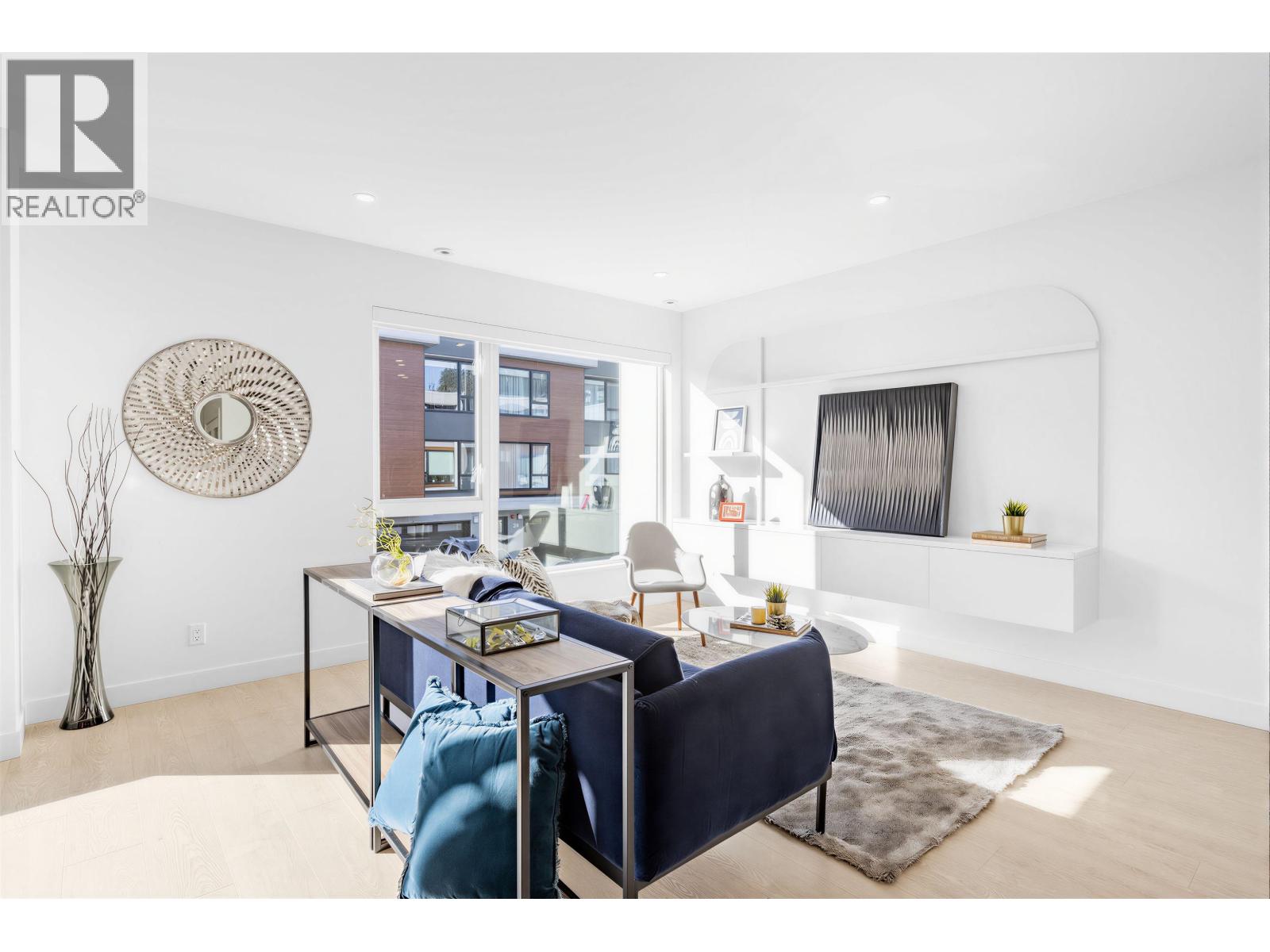 30 3597 Malsum Drive, North Vancouver, British Columbia  V7G 0B2 - Photo 4 - R3097881