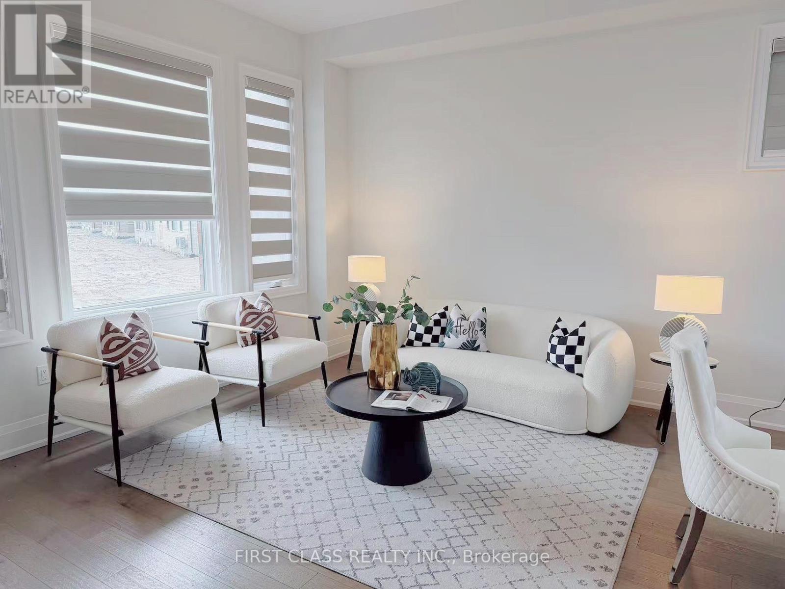 68 Tranquility Crescent, Markham, Ontario  L6C 3R1 - Photo 5 - N13005030