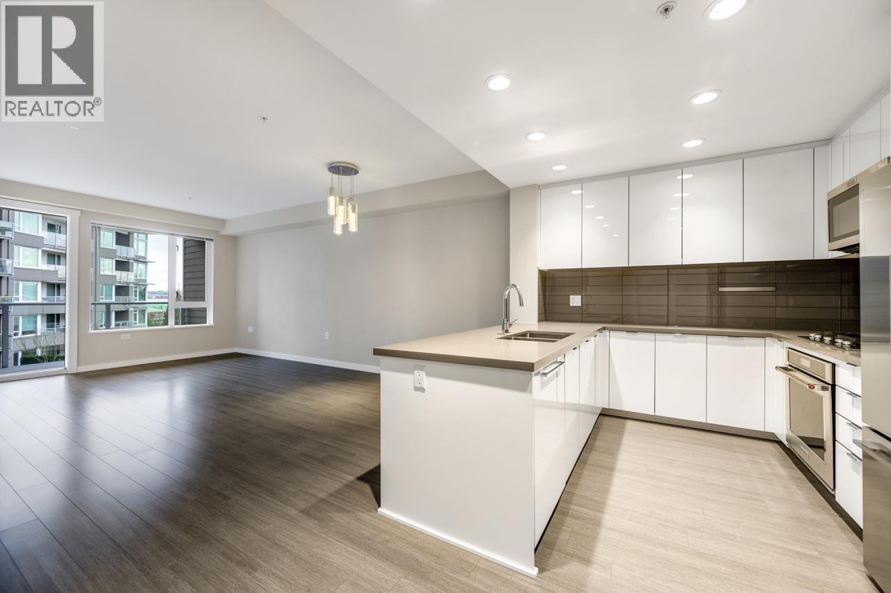 303 255 W 1st Street, North Vancouver, British Columbia  V7M 3G8 - Photo 2 - R3112705