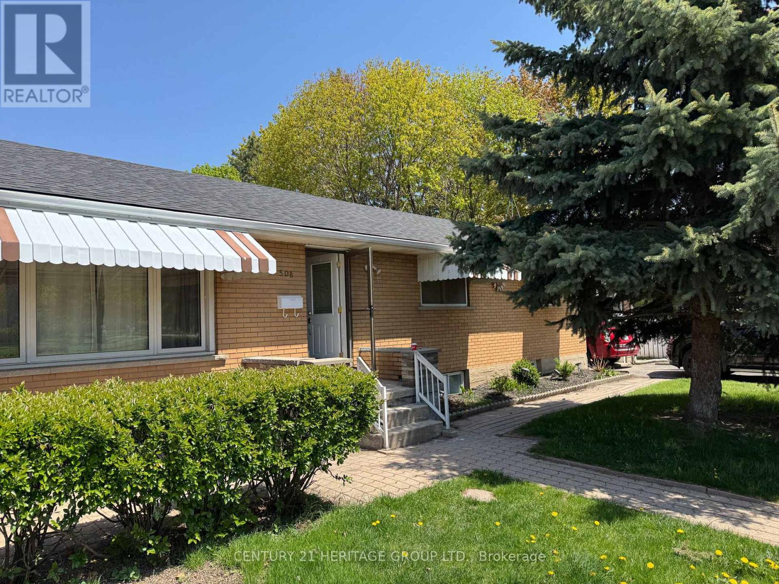 508 Greenfield Avenue, Kitchener, Ontario  N2C 1G2 - Photo 2 - X13014286