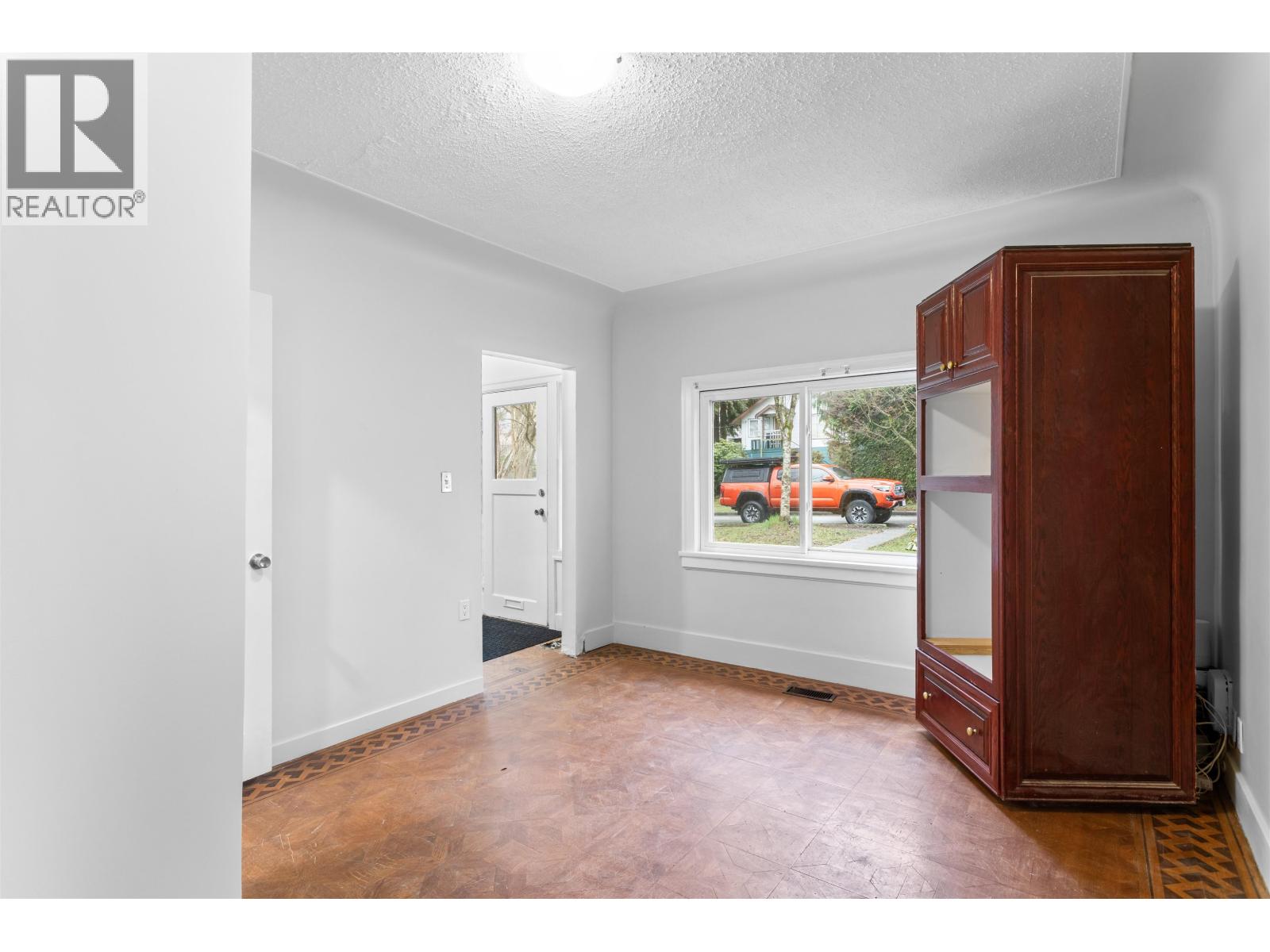 454 Rousseau Street, New Westminster, British Columbia  V3L 3R3 - Photo 12 - R3109448