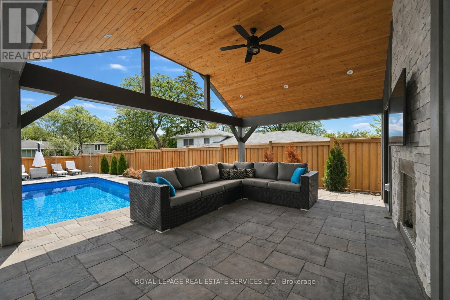 2212 Urwin Crescent, Oakville, Ontario  L6L 2T2 - Photo 49 - W12951654