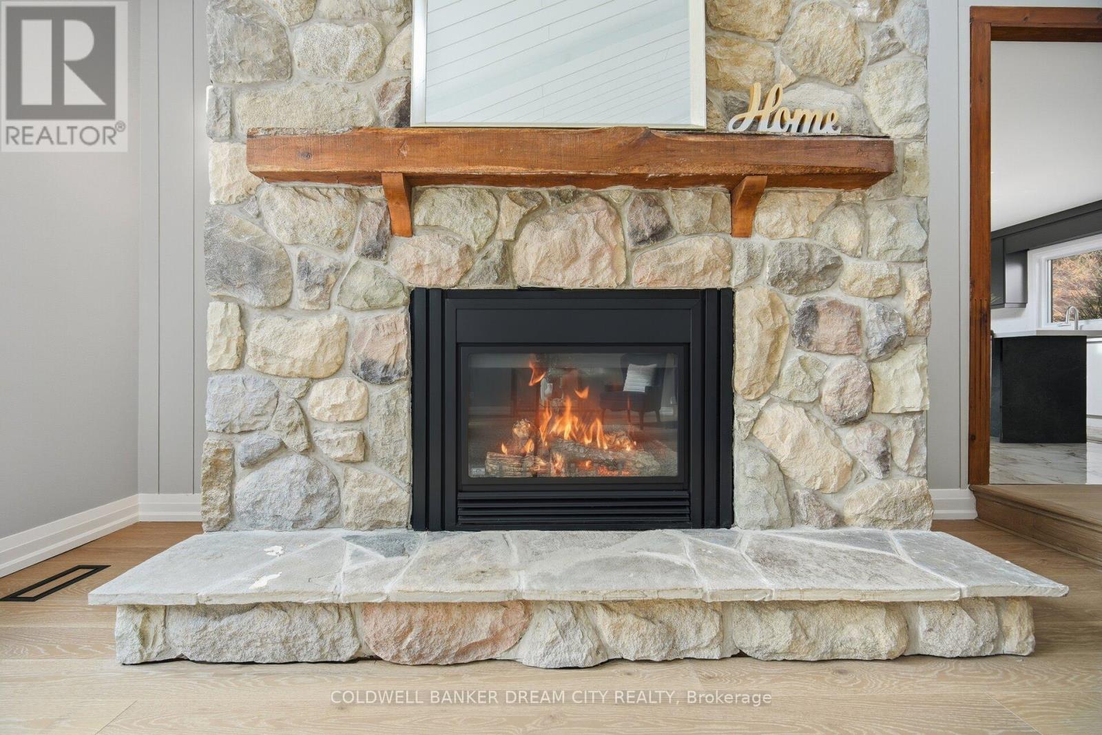 43 Olivers Lane, Caledon, Ontario  L7C 1G5 - Photo 8 - W13001106