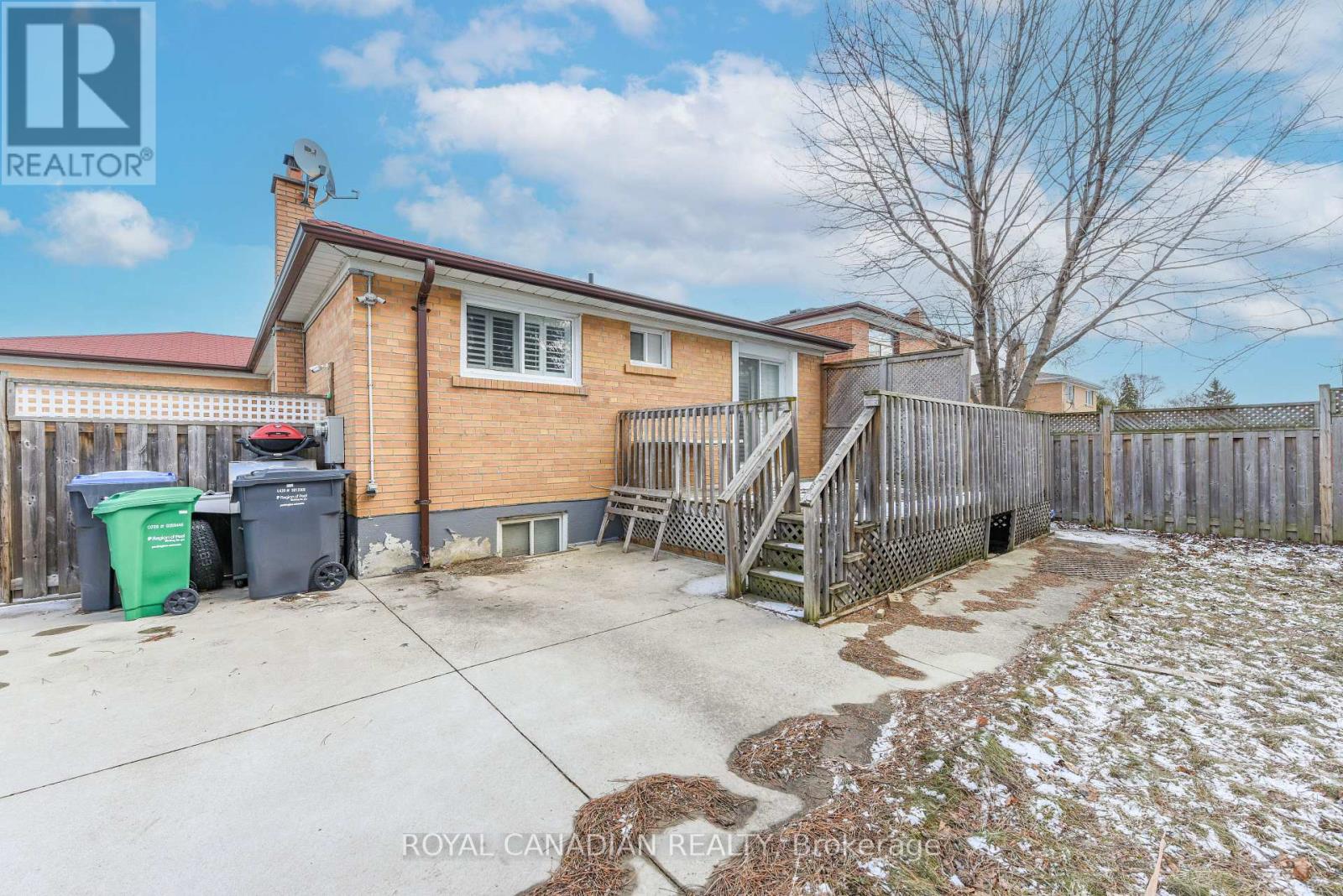 7566 Lockington Crescent, Mississauga, Ontario  L4T 2V5 - Photo 41 - W13012158