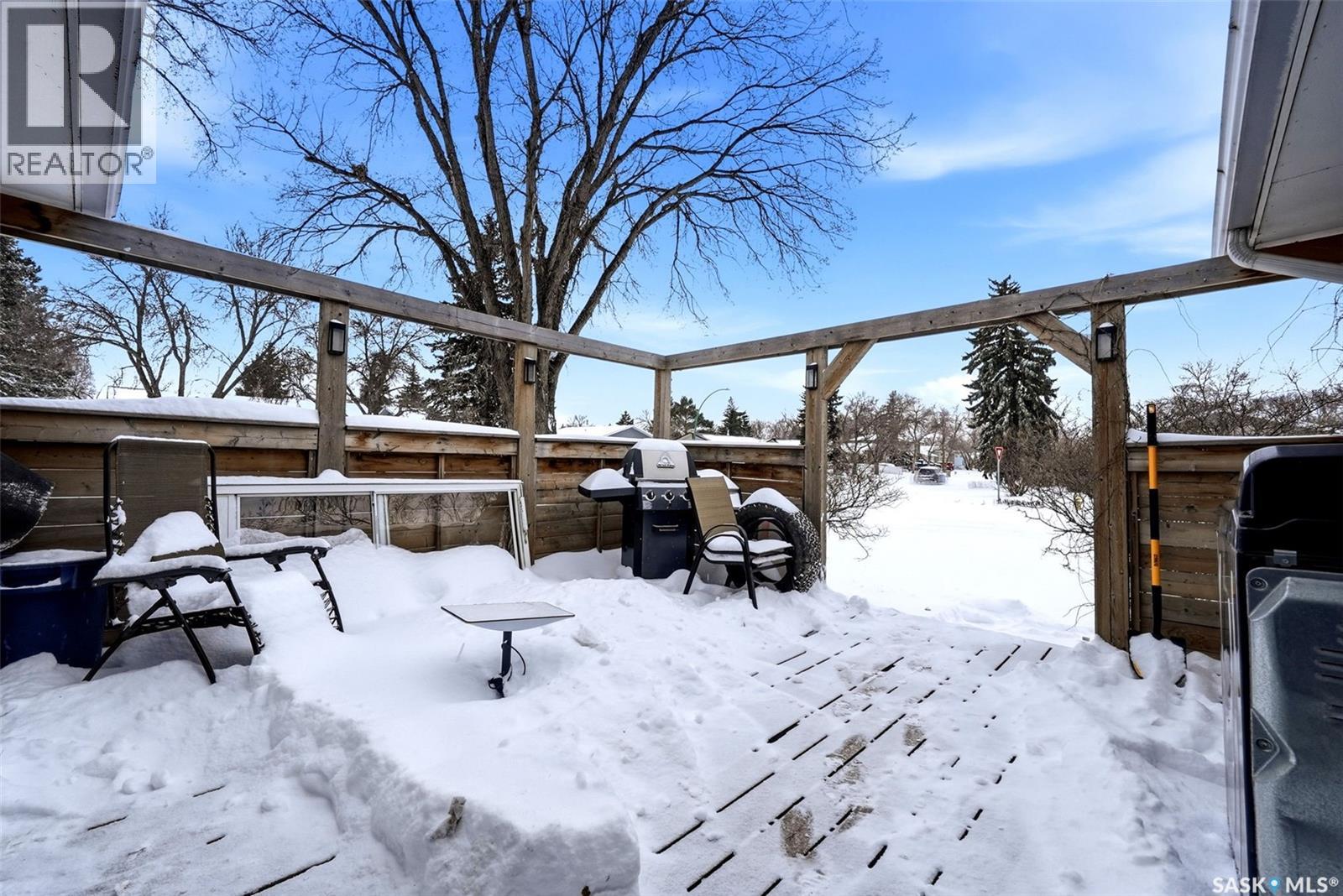 6 Hanley Crescent, Regina, Saskatchewan  S4R 5A7 - Photo 24 - SK033274