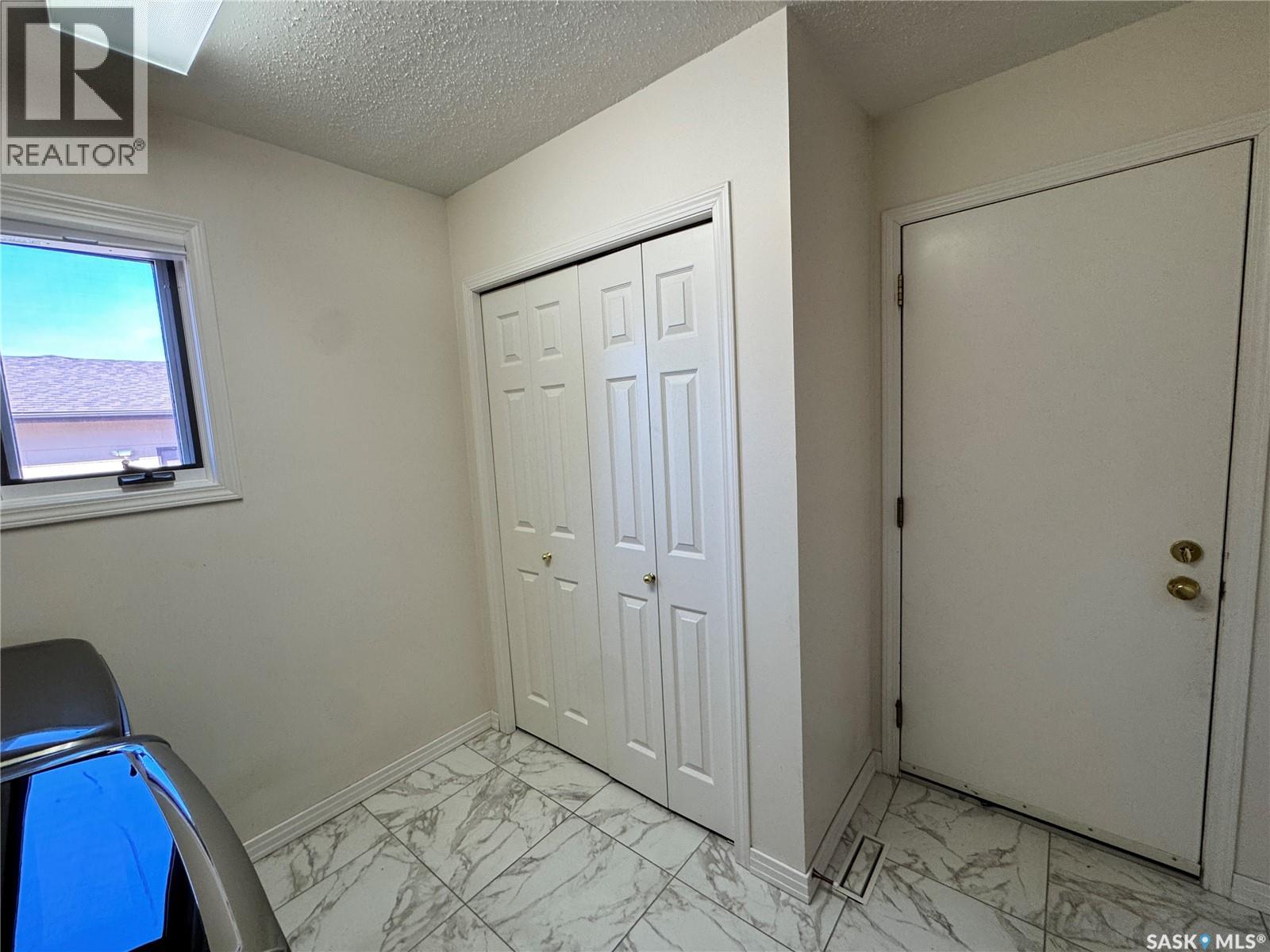 202 7th Avenue W, Biggar, Saskatchewan  S0K 0M0 - Photo 23 - SK033102