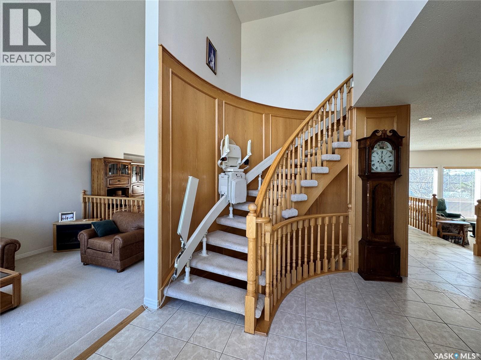 202 7th Avenue W, Biggar, Saskatchewan  S0K 0M0 - Photo 4 - SK033102