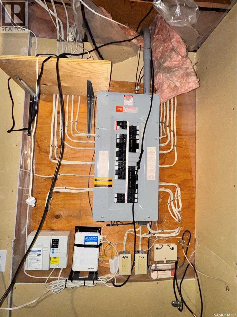 202 7th Avenue W, Biggar, Saskatchewan  S0K 0M0 - Photo 53 - SK033102