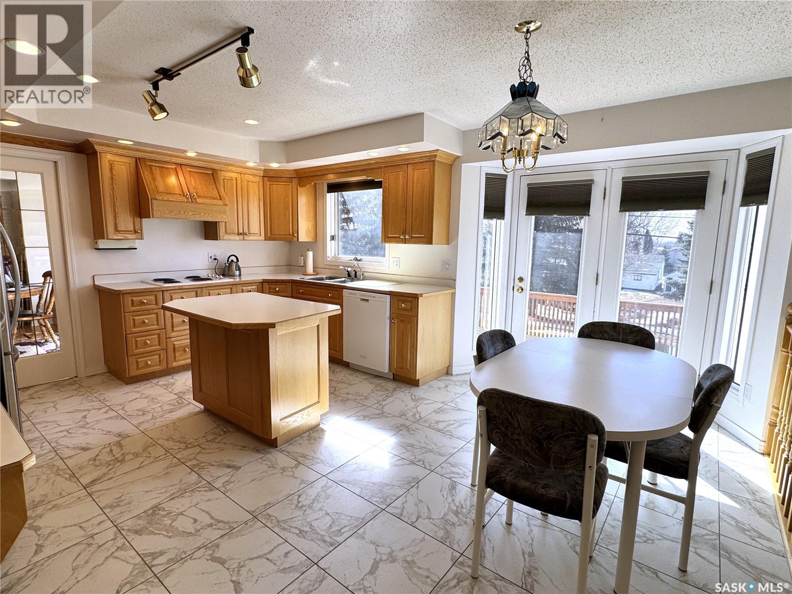 202 7th Avenue W, Biggar, Saskatchewan  S0K 0M0 - Photo 6 - SK033102