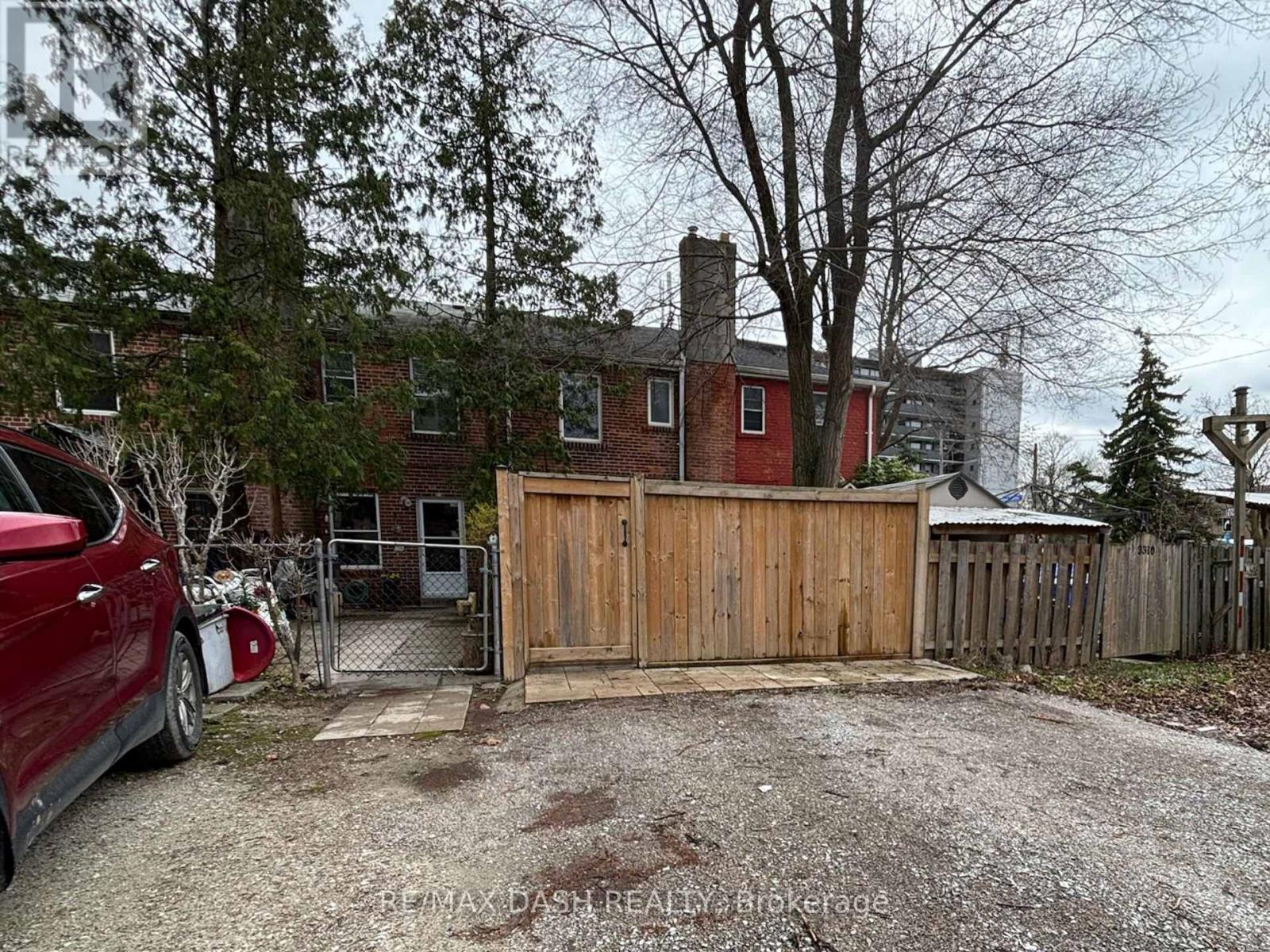 3312 Bathurst Street, Toronto, Ontario  M6A 2B6 - Photo 29 - C13013048