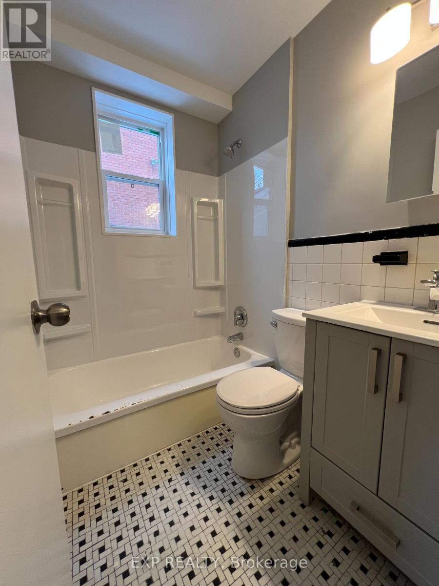 1119 Merivale Road, Ottawa, Ontario  K1Z 6B1 - Photo 14 - X12949696