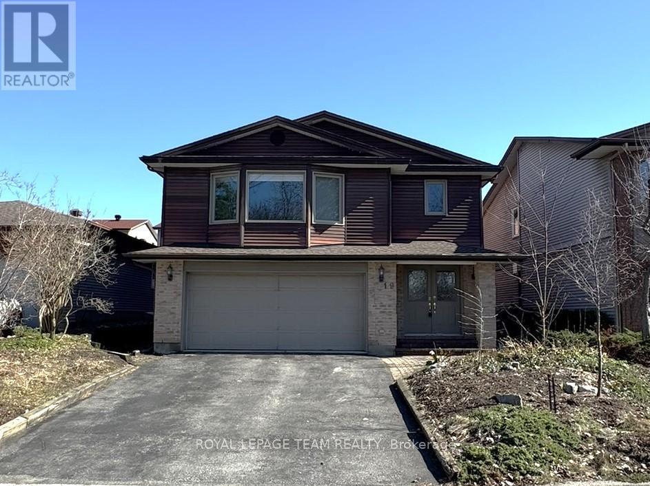 19 HACKETT STREET, Ottawa, Ontario