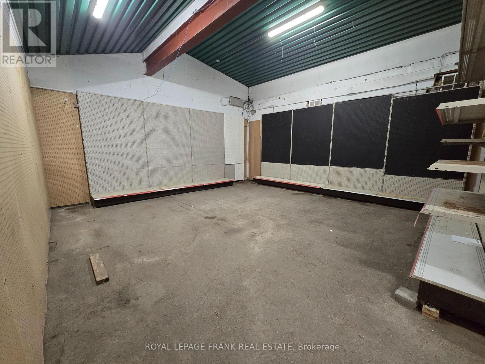 B - 15 King Avenue W, Clarington, Ontario  L1B 1K9 - Photo 12 - E13014390