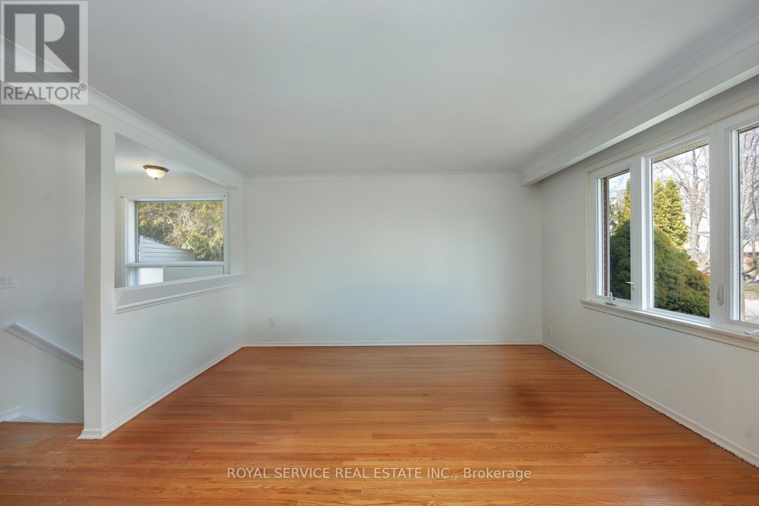 14 Hathway Drive, Toronto, Ontario  M1P 4L5 - Photo 6 - E13014528