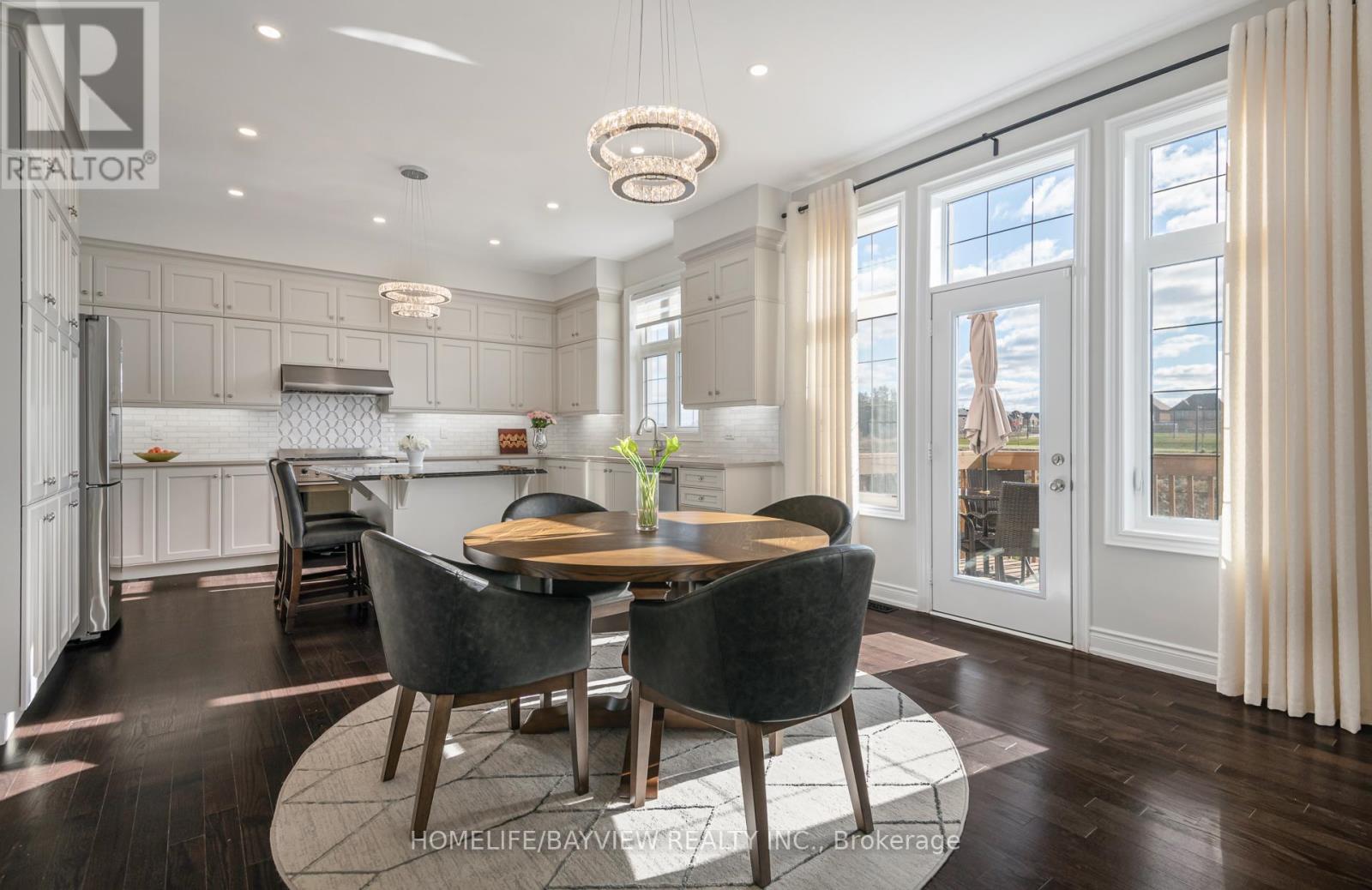 17 Lacrosse Trail, Vaughan, Ontario  L4H 4S7 - Photo 5 - N12562356