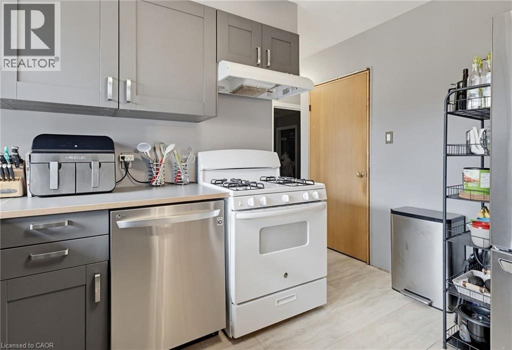 32 Belair Drive, Hamilton, Ontario  L9A 2Z4 - Photo 13 - 40821730