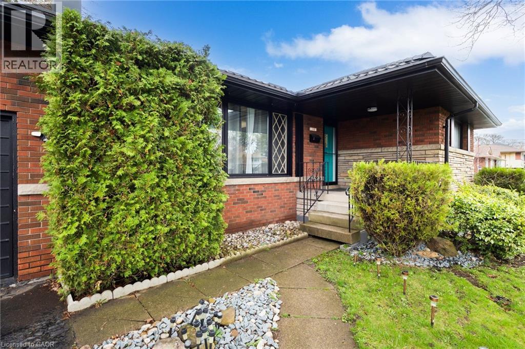 32 Belair Drive, Hamilton, Ontario  L9A 2Z4 - Photo 5 - 40821730