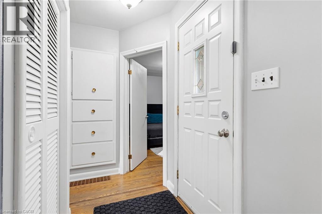 32 Belair Drive, Hamilton, Ontario  L9A 2Z4 - Photo 7 - 40821730