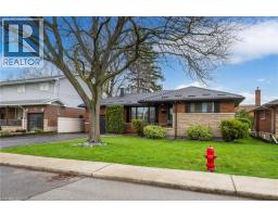 32 BELAIR Drive, hamilton, Ontario