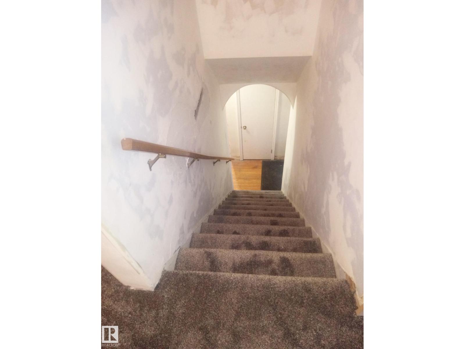 11235 95 St Nw Nw, Edmonton, Alberta  T5G 1K8 - Photo 5 - E4462461