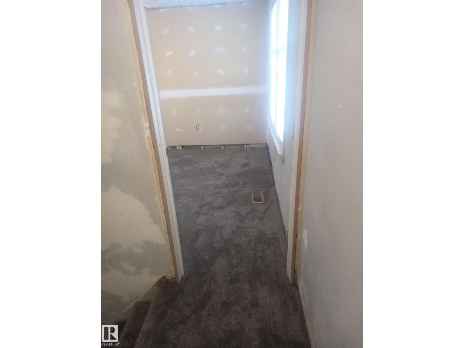 11235 95 St Nw Nw, Edmonton, Alberta  T5G 1K8 - Photo 10 - E4462461